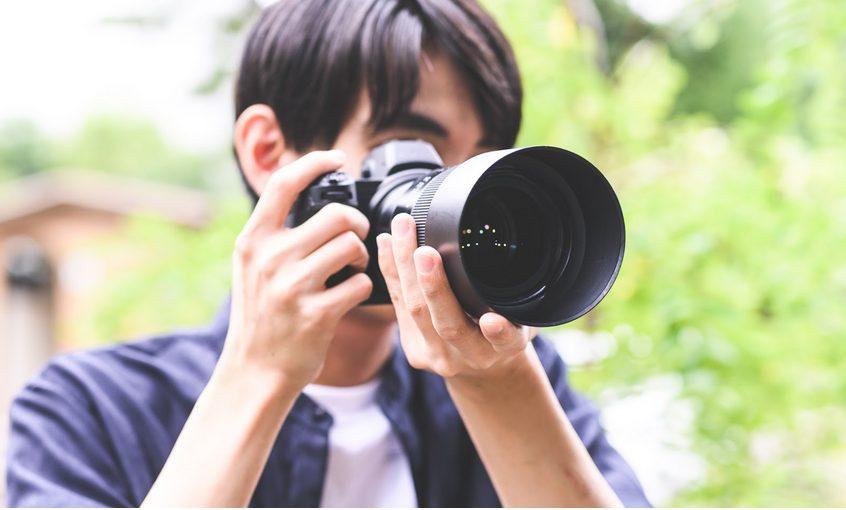 カメラマン派遣の料金相場は？園や学校に呼ぶ際のおすすめサービスも紹介